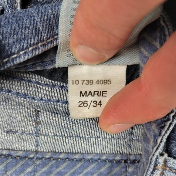 (Up To 50% Off SALE) Mavi Cut Off Raw Hem Denim Shorts - Picture 4 of 4